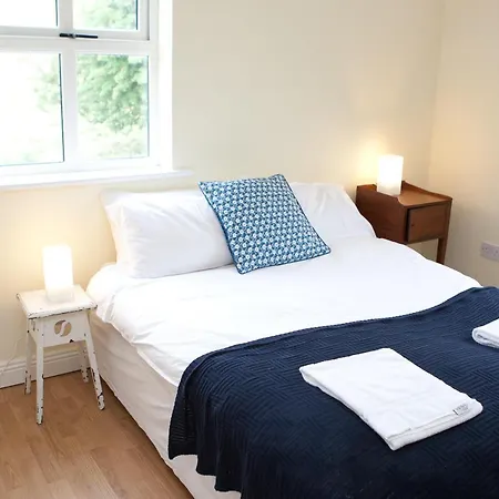 Semesterbostad The River House Slane