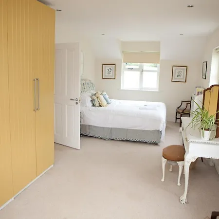 Semesterbostad The River House Slane