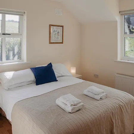 Semesterbostad The River House *