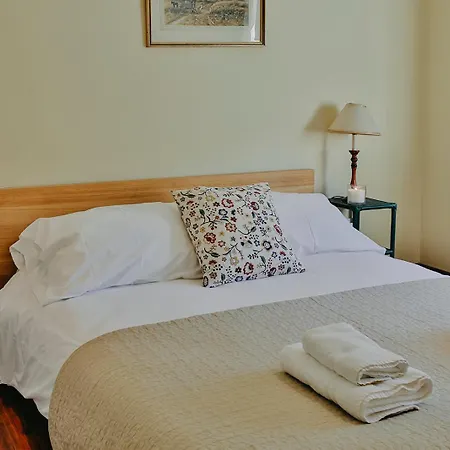 度假居 The River House *