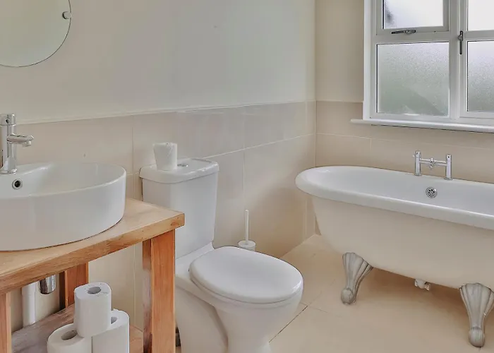 The River House * Slane